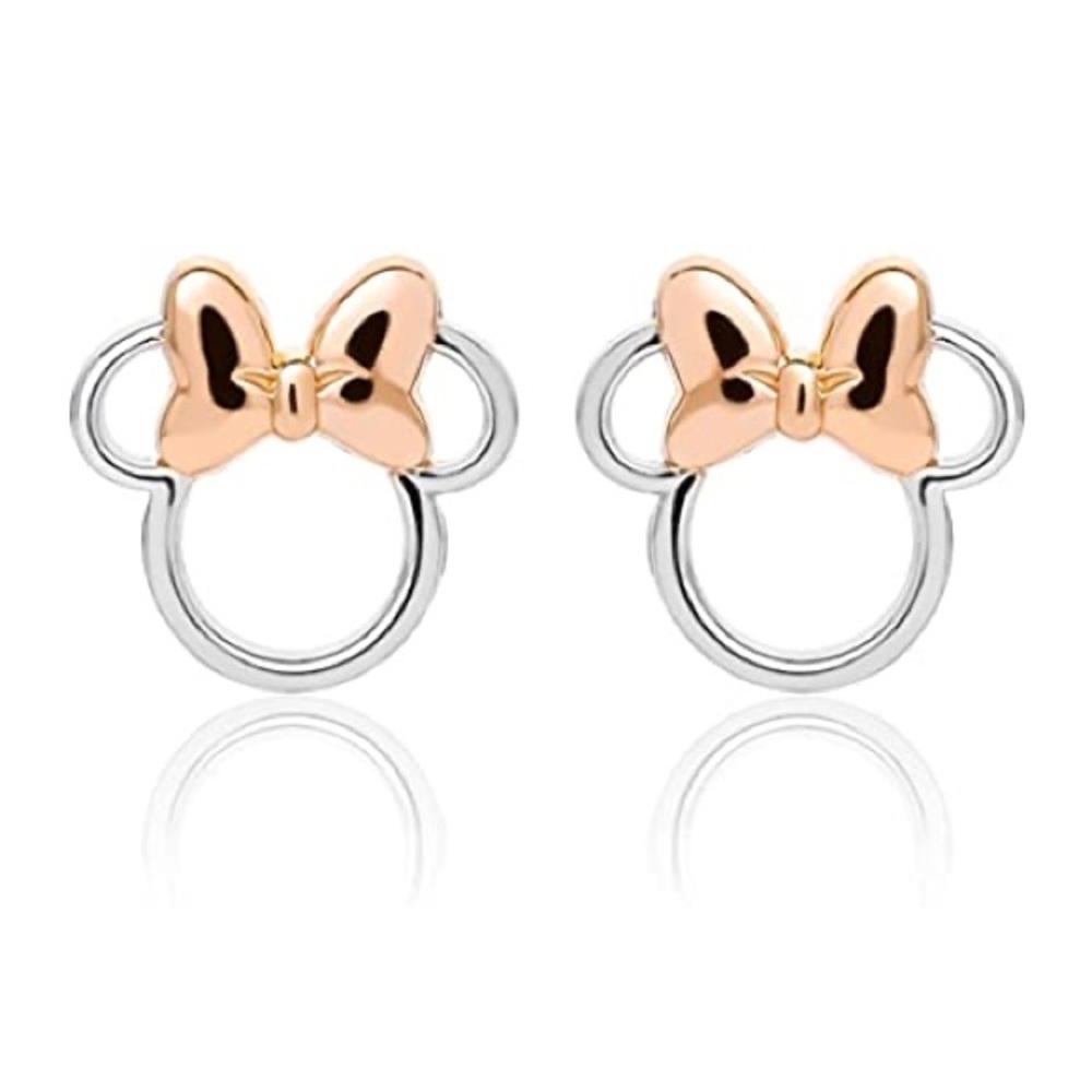 Disney Minnie Mouse earrings